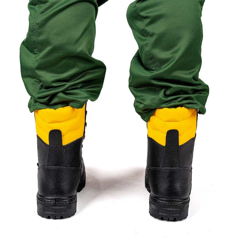 Scarponi antitaglio per motosega Cofra Woodsman Bis A E P FO WRU SRC EN ISO 17249:2013