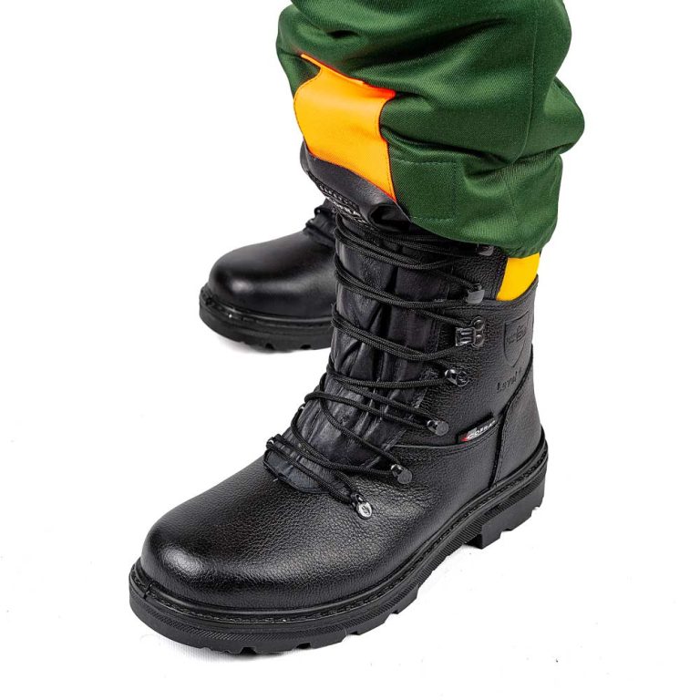 Scarponi antitaglio per motosega Cofra Woodsman Bis A E P FO WRU SRC EN ISO 17249:2013