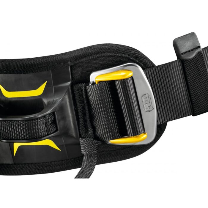 Nuova imbracatura Petzl ASTRO® Bod Fast versione europea - Massima sicurezza e comfort per i lavori su fune